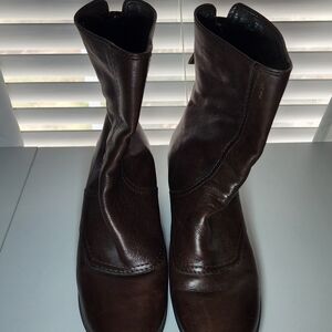 Vintage Nine West Brown Leather Heeled Boots